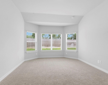 5403 Kingdom Heights Blvd - Photo Thumbnail 25