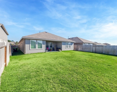 40519 Crisp Beech Street - Photo Thumbnail 24