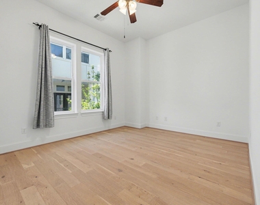 2713 Kinsley Oaks Drive - Photo Thumbnail 35