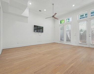 2713 Kinsley Oaks Drive - Photo Thumbnail 26