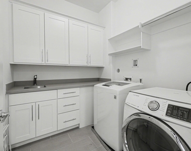 2713 Kinsley Oaks Drive - Photo Thumbnail 4