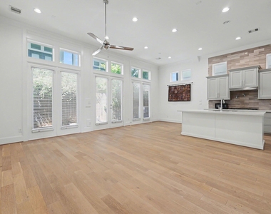 2713 Kinsley Oaks Drive - Photo Thumbnail 25