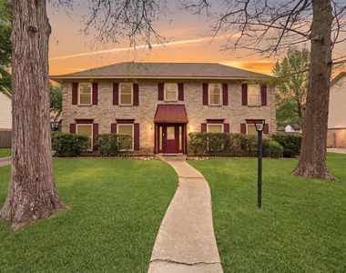 8115 Theisswood Road - Photo Thumbnail 2