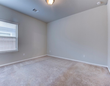 24803 Russet Bluff Trail - Photo Thumbnail 15