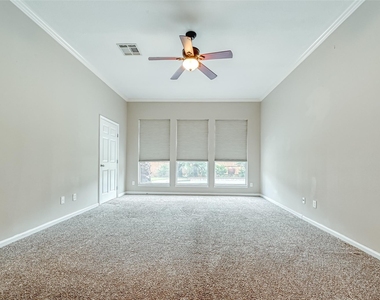 22011 Windmill Bluff Lane - Photo Thumbnail 23