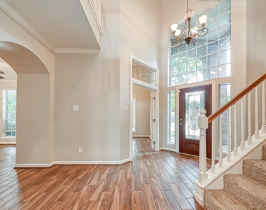 22011 Windmill Bluff Lane - Photo Thumbnail 9