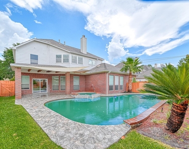 22011 Windmill Bluff Lane - Photo Thumbnail 40