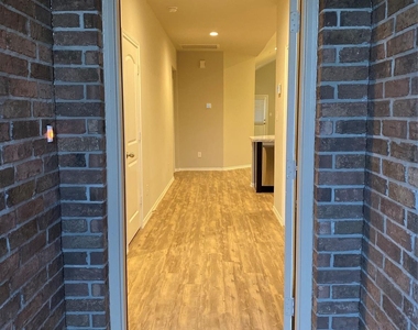 6130 Purple Iris Street - Photo Thumbnail 3