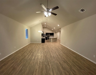 6130 Purple Iris Street - Photo Thumbnail 4