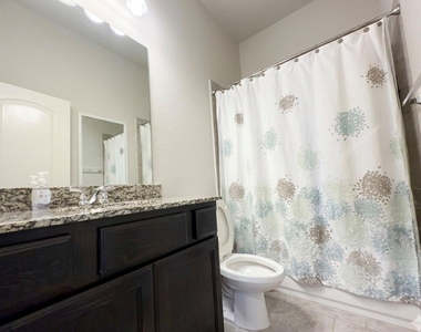 3719 Brampton Island Drive - Photo Thumbnail 8