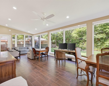 11230 Huggins Drive - Photo Thumbnail 23