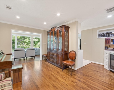 11230 Huggins Drive - Photo Thumbnail 18
