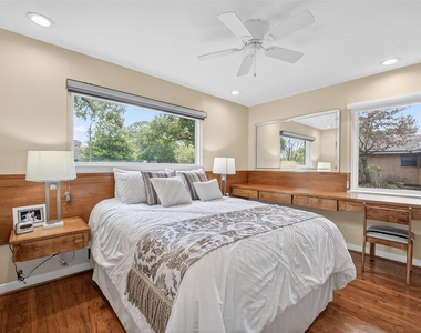 11230 Huggins Drive - Photo Thumbnail 31