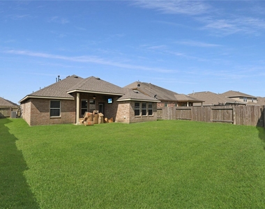 6735 Trinity Trail Lane - Photo Thumbnail 21