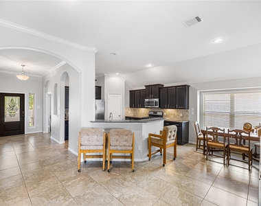 6735 Trinity Trail Lane - Photo Thumbnail 5