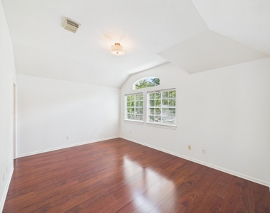 5407 Lake Place Drive - Photo Thumbnail 34