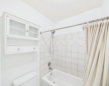 5407 Lake Place Drive - Photo Thumbnail 37