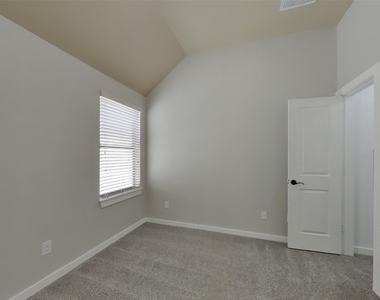 1819 Jara Court - Photo Thumbnail 9