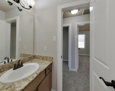 1819 Jara Court - Photo Thumbnail 17