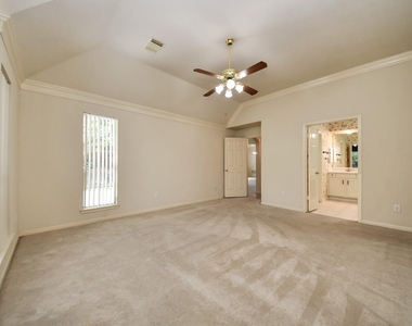 1123 Spinnaker Way - Photo Thumbnail 14