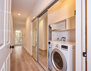 110 E Detering Street - Photo Thumbnail 38