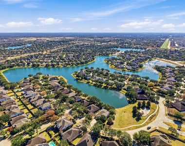 26038 Palmdale Estate Drive - Photo Thumbnail 43