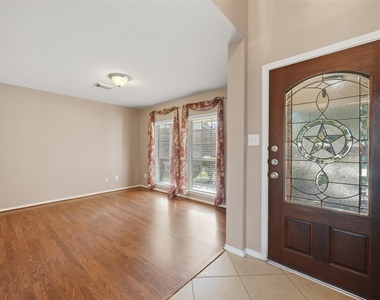 26038 Palmdale Estate Drive - Photo Thumbnail 12
