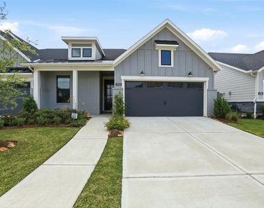 1722 Anchor Breeze Drive - Photo Thumbnail 1