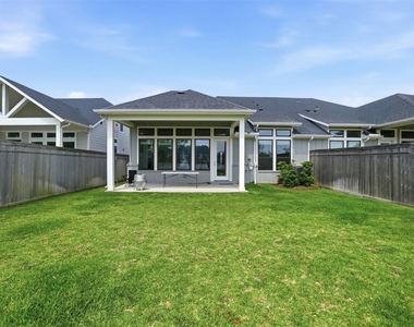 1722 Anchor Breeze Drive - Photo Thumbnail 33