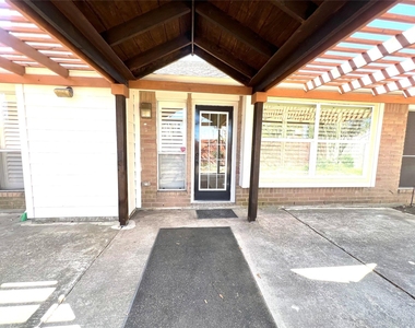 5012 N Nelson Avenue - Photo Thumbnail 22