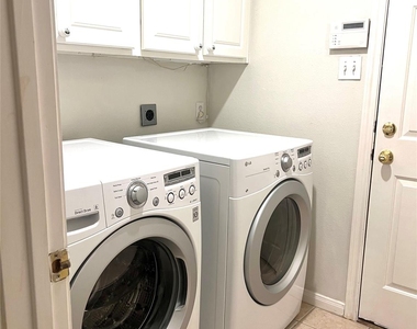 5012 N Nelson Avenue - Photo Thumbnail 19