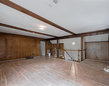 811 Loire Lane - Photo Thumbnail 19