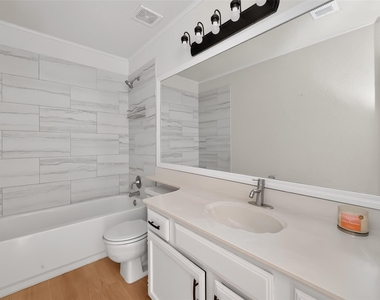 12215 Fetlock Drive - Photo Thumbnail 32