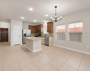 1443 Meadowhigh Lane - Photo Thumbnail 3