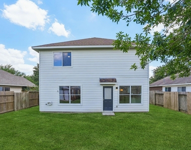 4419 Crossvine Avenue - Photo Thumbnail 33