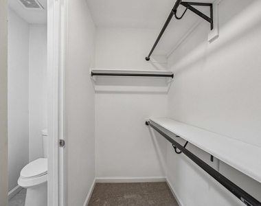 4419 Crossvine Avenue - Photo Thumbnail 22