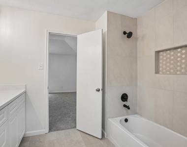 4419 Crossvine Avenue - Photo Thumbnail 21