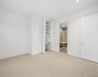 4521 San Felipe Street - Photo Thumbnail 33