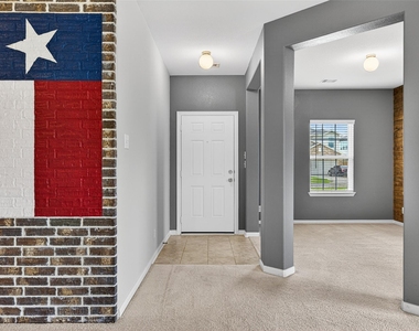 2429 Abbot Brook Drive - Photo Thumbnail 5