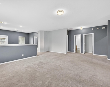 2429 Abbot Brook Drive - Photo Thumbnail 14