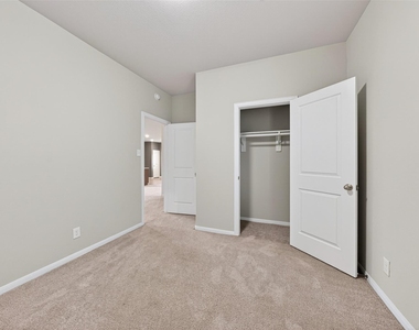 2429 Abbot Brook Drive - Photo Thumbnail 27
