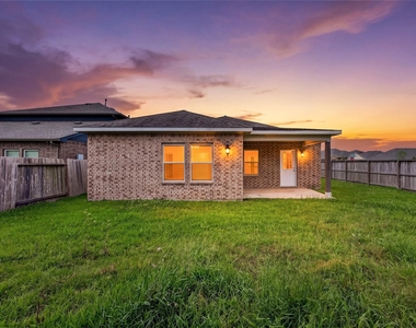 2429 Abbot Brook Drive - Photo Thumbnail 37