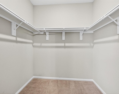 2429 Abbot Brook Drive - Photo Thumbnail 25