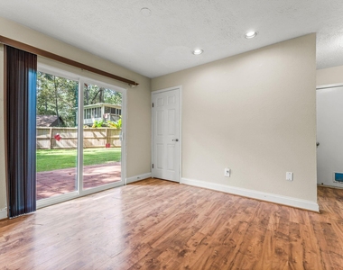 2015 E Lacey Oak Circle - Photo Thumbnail 18