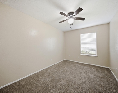12642 Autumn Mill Drive - Photo Thumbnail 14