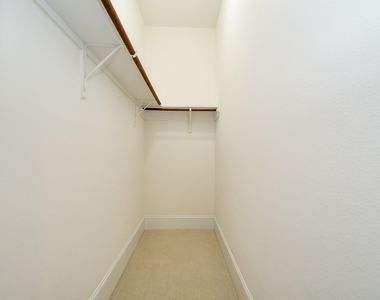 818 Yale Street - Photo Thumbnail 26