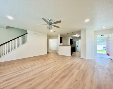 4935 Fair Oak Dale Lane - Photo Thumbnail 3