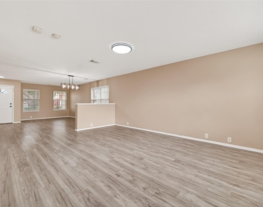 15007 Sugar Sands Drive - Photo Thumbnail 12