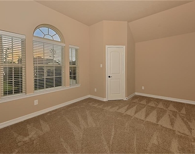 126 Hearthshire Circle - Photo Thumbnail 21