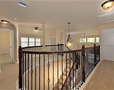 126 Hearthshire Circle - Photo Thumbnail 18